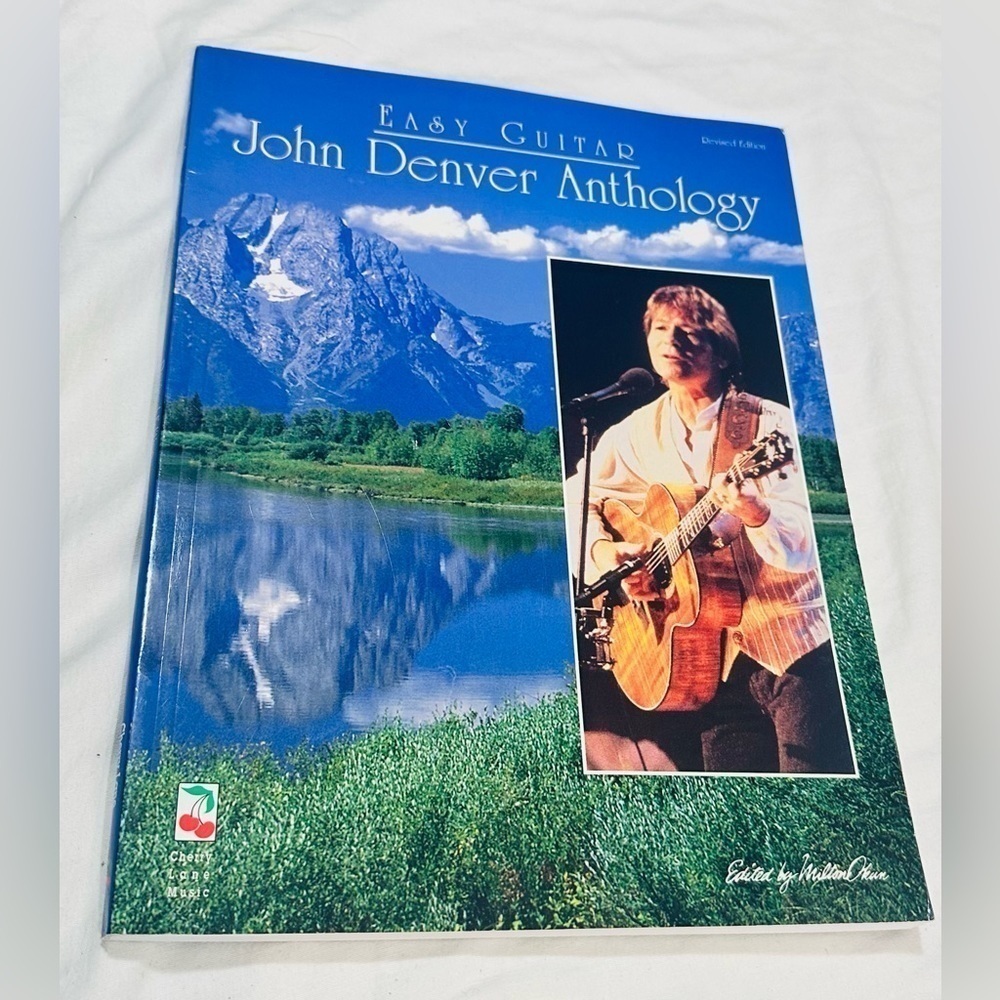 John Denver Anthology Easy Guitar Paperback Vintage‎ Collectible Music Songbook